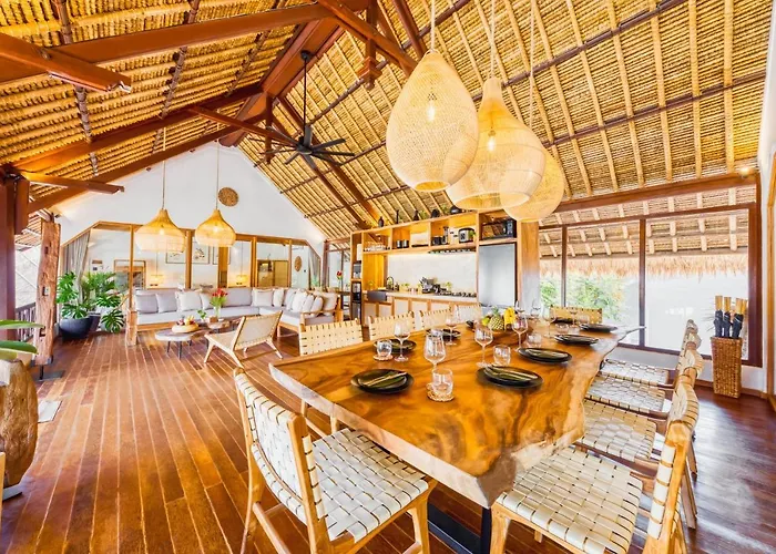Villa Atlanta - New Luxury 7bdr Prime Location Seminyak (Bali)