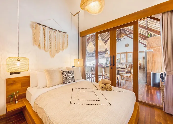 Atlanta - New Luxury 7bdr Prime Location Villa Seminyak (Bali)